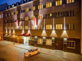 Cloister Inn Hotel, hotel en Plaza de Wenceslao, Praga