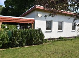Charming Bungalow in Boiensdorf Near Beach, holiday rental in Boiensdorf