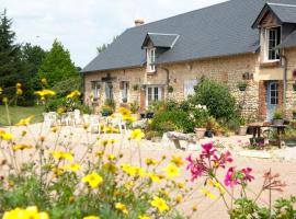 Chambres d'Hôtes Les Châtelains, hotel with parking in Ennordres