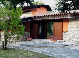 I Lari Castel Del Monte