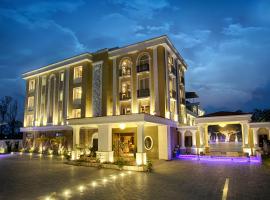 Four Vedas Hotel & Resort, resort em Siliguri