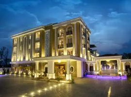 Four Vedas Hotel & Resort