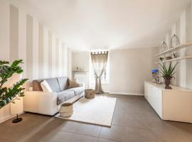 L'Angelica Holiday Home – apartament z obsługą w mieście Desenzano del Garda