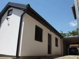 Balkan House