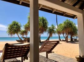 Moon Isle Beach Bungalow, rannamajutus sihtkohas Nilaveli