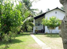Hideaway Homestay Habarana, guest house in Habarana