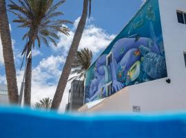 Corralejo Surfing Colors Hotel&Apartments, 3-star hotel in Corralejo