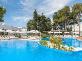 시베니크에 위치한 호텔 Amadria Park Family Hotel Jakov