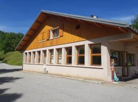 le gite de la villette, hotel v destinácii Albiez-Montrond