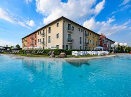 TH Lazise - Hotel Parchi Del Garda, hotel em Lazise