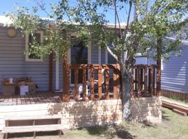 mobil home paradisiaque, campamento en Crots