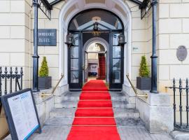 Commodore Hotel, hotel en Cobh