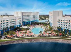 Universal's Endless Summer Resort - Surfside Inn and Suites, Magical Midway, Orlando, hótel í nágrenninu