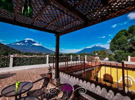 Maison Bougainvillea, hôtel à Antigua Guatemala près de : Hobbitenango