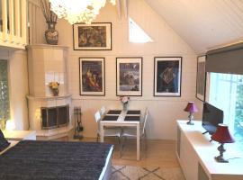 Lovely Mint Garden Studio, hotel sa Vantaa
