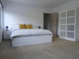 Appartement Jemeppe-Bierset-Liège, hotel dicht bij: Luchthaven Luik-Bierset - LGG, 