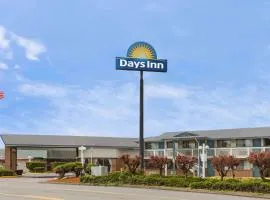 Days Inn by Wyndham Auburn