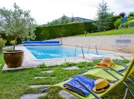 La Mirabelle - suite familiale de charme en Provence
