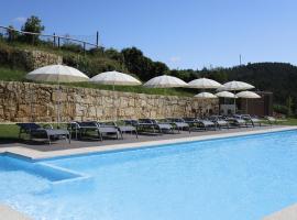 Ternaldo Agroturismo & Relax, hotel sa parkingom u gradu Arco de Baúlhe