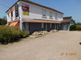 Le Bel Air - Decize, hotel en Decize