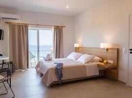 Euphoria Blue studio apartments, hotel di Artemida