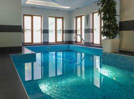 Hotel & Spa PALIĆ RESORT: Palić şehrinde bir otel