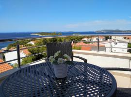Apartments Villa Šibenik, hôtel à Primošten