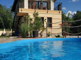 Terrasun Apartments, apartamento en Balatonszárszó