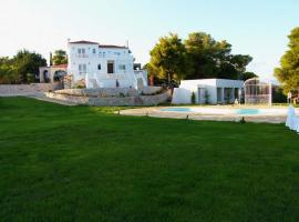 Ktima Nafsika - First-floor luxury apartment in majestic estate, country house in Rozaíika