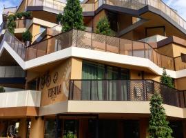 Hotel Tofana, hotel em San Cassiano