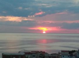 Apartments Svetlana, Hotel in Utjeha