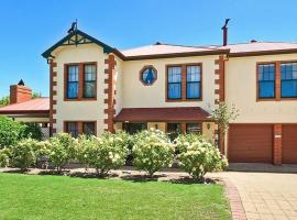 Wine and Roses Bed and Breakfast, 4 stjörnu hótel í McLaren Vale