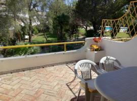 Vilamoura Beach & Pool Apartment