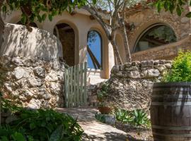 Casa Olivo at Masia Nur Sitges, Adults only, hotel en Canyelles