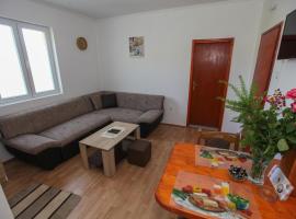 Apartman Luka, готель у місті Требинє