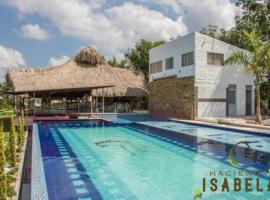 Hacienda Isabella, Hotel in South Tambo