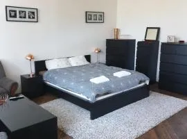 Bartas apartment