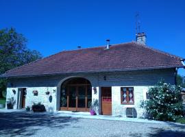 Che'Val d'Amour, hotel v destinaci Écleux