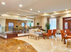 Suites las Palmas, Hotel & Apartments., hotel em San Salvador