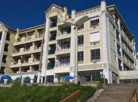 Apartamentos no Lexus Beira Mar