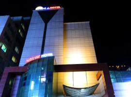Noblesse Hotel, hotel v destinaci Čedžu