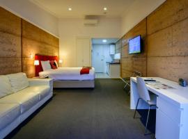 Crossroads Ecomotel, hotel in Port Augusta