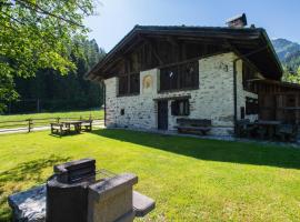 Baita Tomaselli, hotel a Pellizzano