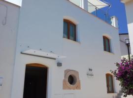 La Casa di Gino, holiday rental in San Nicola