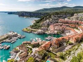 PORTOPICCOLO Luxury Penthouse Beach Included