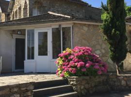 Maison en bord de seine, hotel v destinaci Boissise-le-Roi