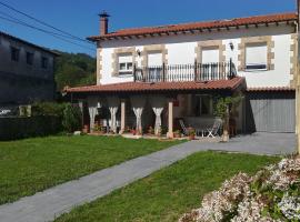 Casa Rural La Rasilla, country house in Castillo-Pedroso