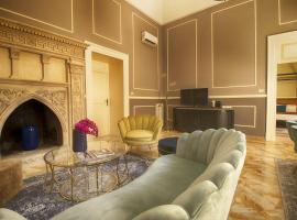 PALAZZO FORLEO Luxury Apartment, hotel povoľujúci pobyt s domácimi zvieratami v destinácii Lecce