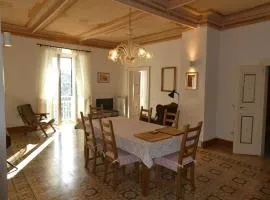 Casa Diamanti-Fox 33 Via Guglielmo Marconi