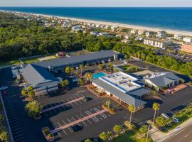 Ocean Coast Hotel at the Beach Amelia Island，費南迪納比奇的飯店